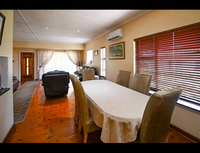 4 BEDROOM HOUSE FOR SALE IN SHERWOOD